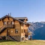 Альпийские шале - строительство дома в альпийском стиле